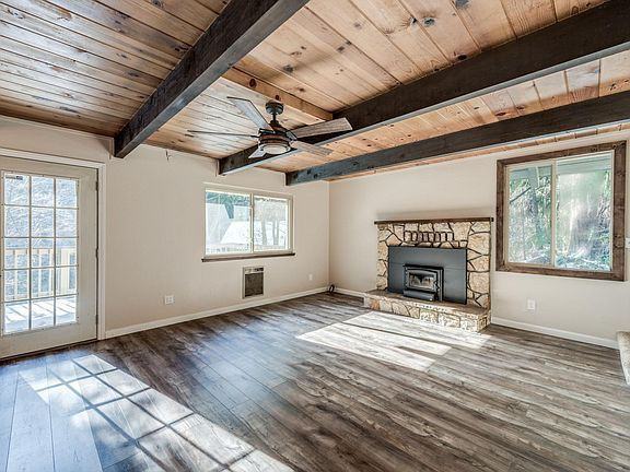 3156 Amber Trl - Photo 3 of 13