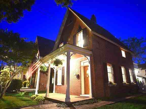 118 South St - Photo 2 of 7