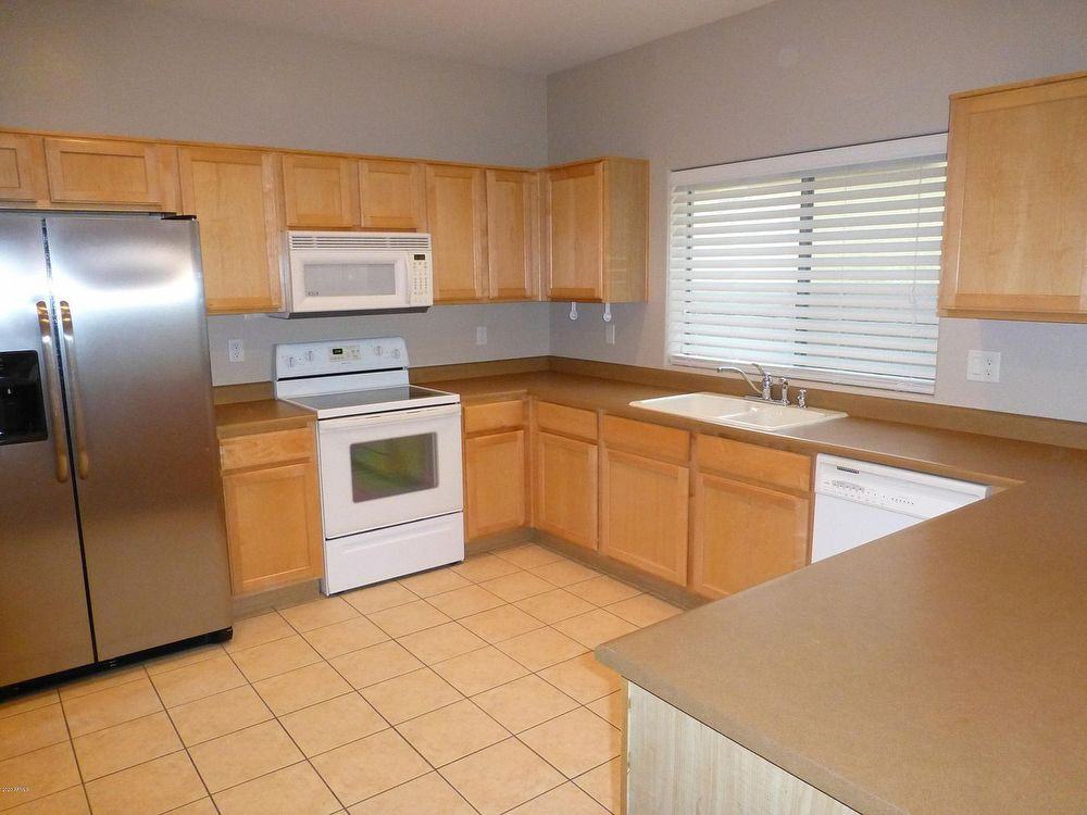 2520 W Amber Sun Dr - Photo 3 of 11