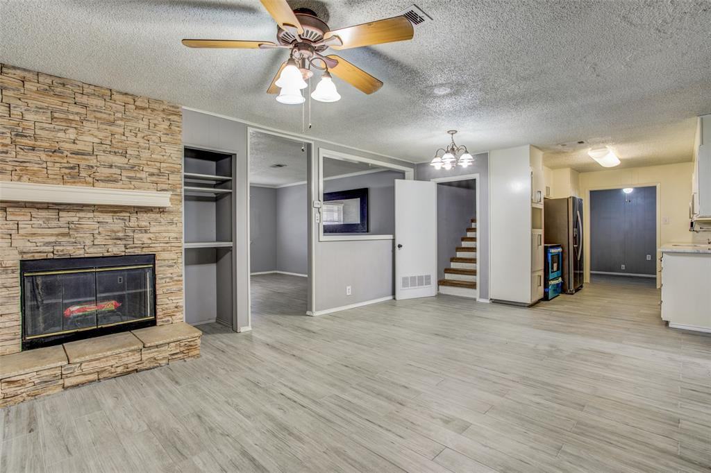 740 Willow Street - Photo 3 of 12