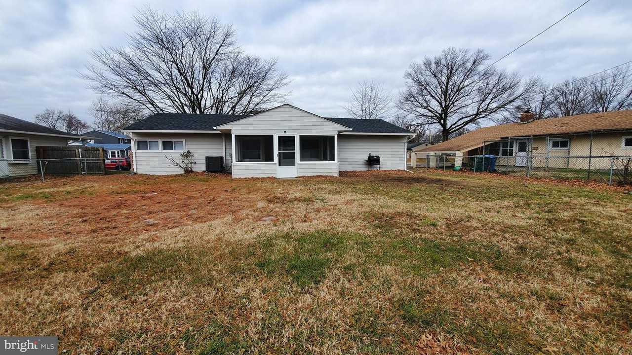 272 Blue Ridge Drive - Photo 3 of 11