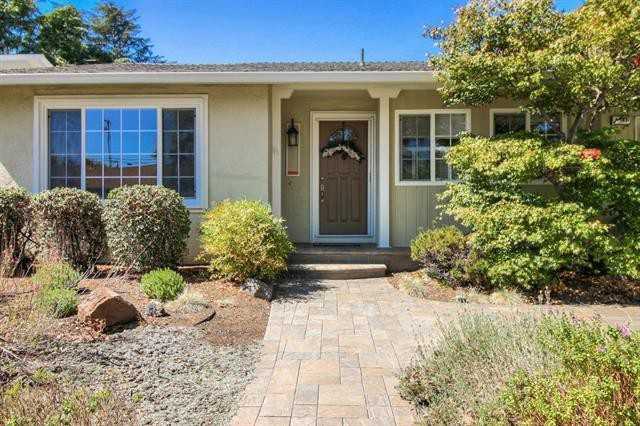 6487 Hidden Creek Dr - Photo 3 of 19