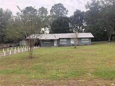 25904 Aberdovey Ave - Photo 3 of 19