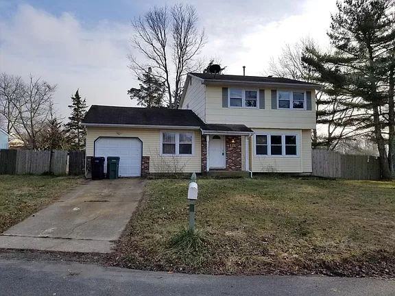 121 Lake Winnepesaukee Dr