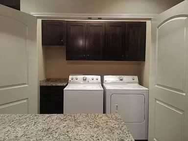 101 Iron Way - Photo 3 of 7