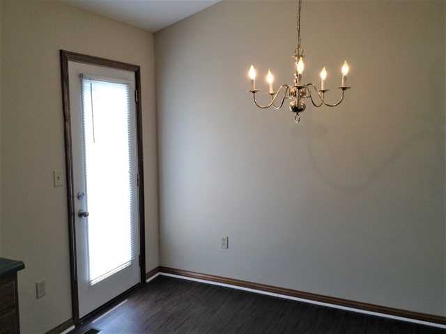 601 Tupelo Drive - Photo 3 of 18