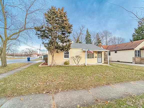 14501 Spaulding Ave - Photo 3 of 32