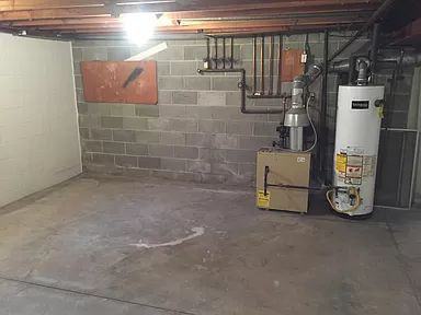 1260 Old Oak Rd - Photo 3 of 12