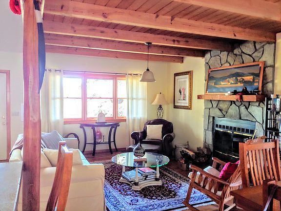 195 Black Hawk Trl - Photo 3 of 8