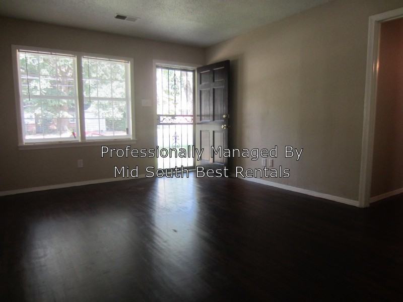 3253 Charlotte Rd - Photo 2 of 6