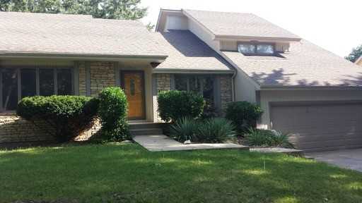 9786 W 101st Terrace - Photo 2 of 19