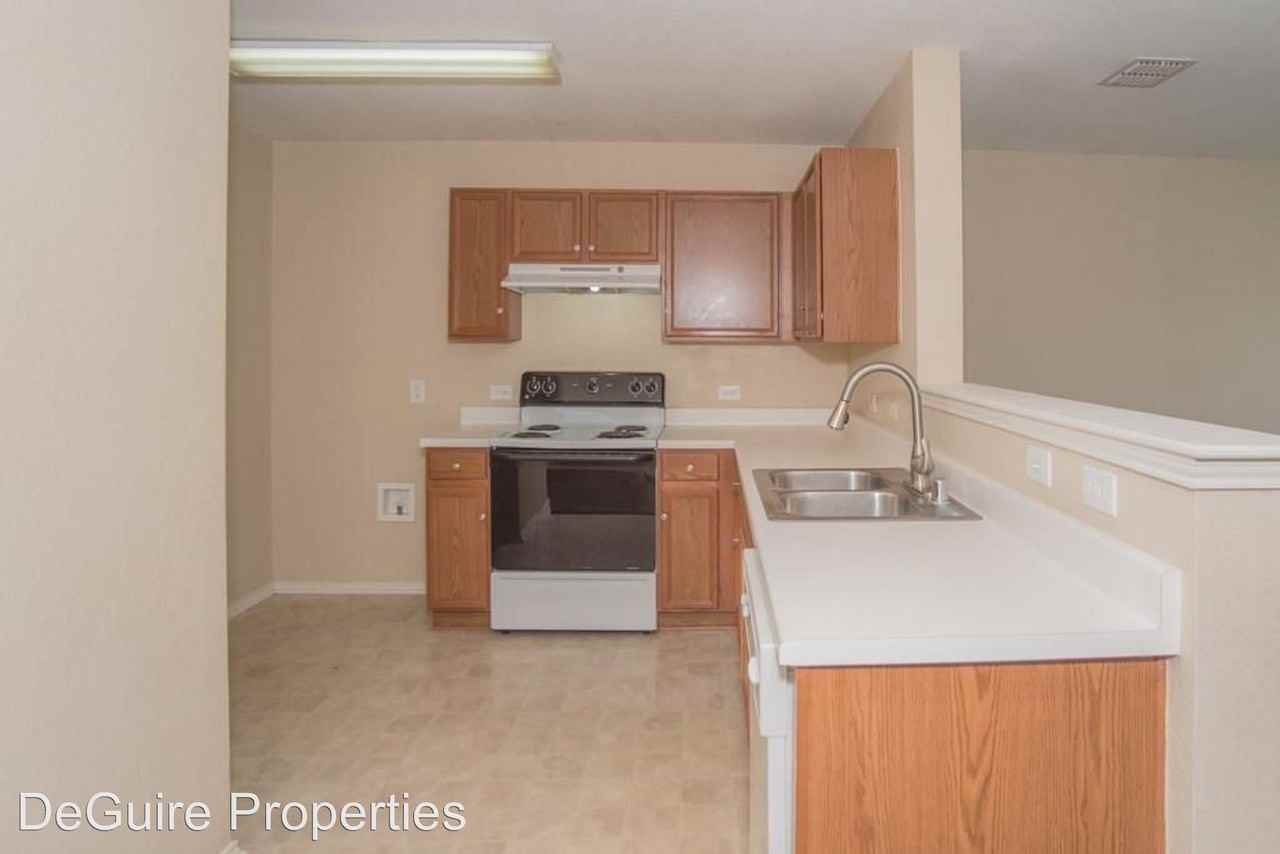 705 Poncho Lane - Photo 3 of 14