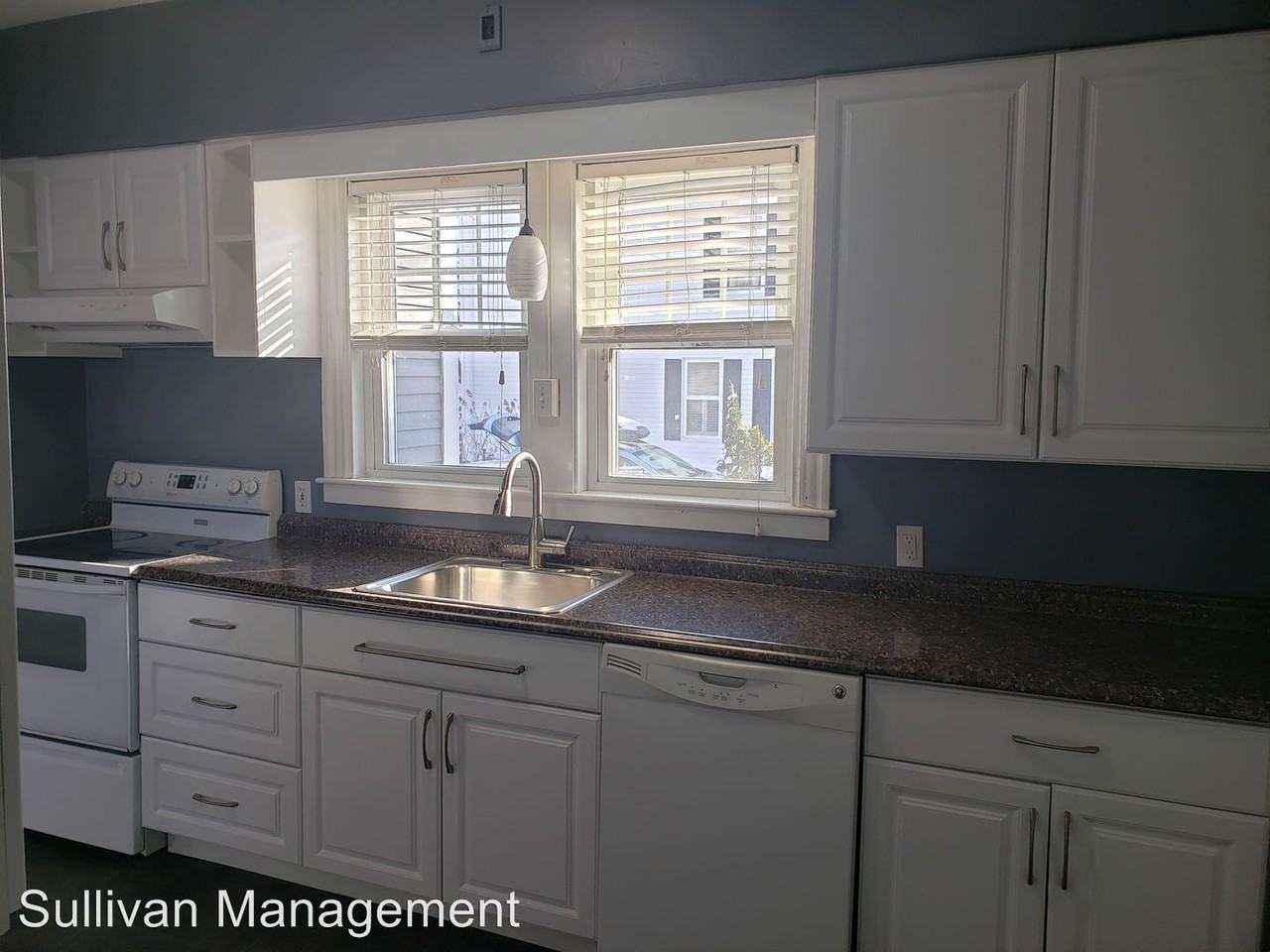 Oakdale 84-86 Oakdale - Photo 3 of 29