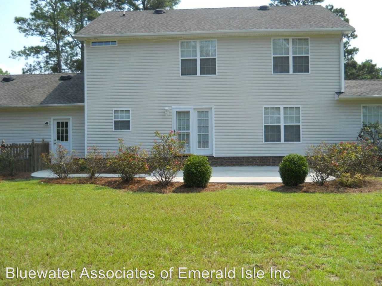 442 Star Hill Drive - Photo 3 of 8