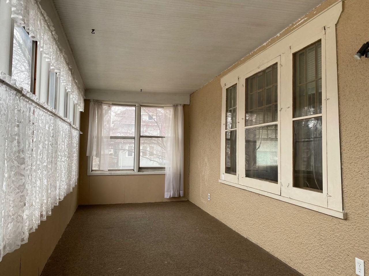 1531 3rd Avenue North - Photo 2 of 13