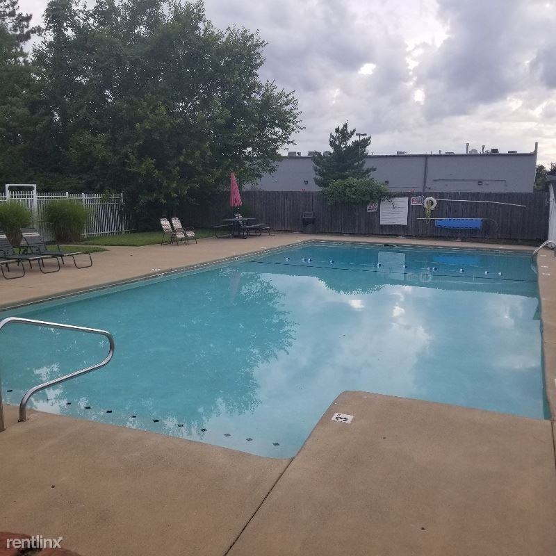 7752 Montgomery Rd 77 - Photo 3 of 6