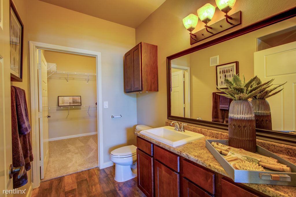 661 Bering Dr - Photo 2 of 6