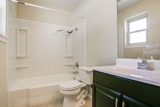 2001 Balla Way - Photo 3 of 15