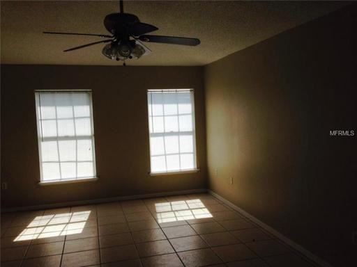 343 Velveteen Pl - Photo 3 of 4