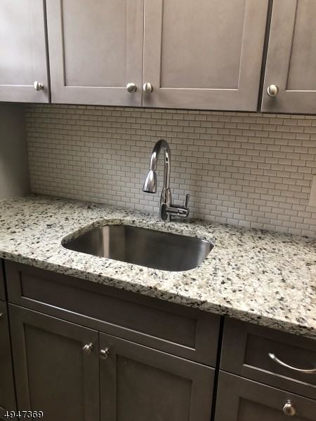 26 So Maple Ave 2 - Photo 2 of 22