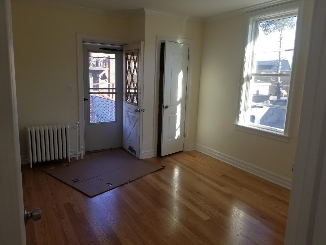 1842 Colden Avenue 2 - Photo 2 of 5