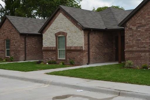 6929 Jack Finney Blvd - Photo 2 of 11