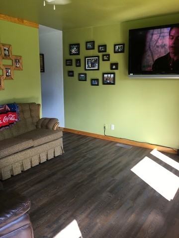 811 Congress - Photo 3 of 13