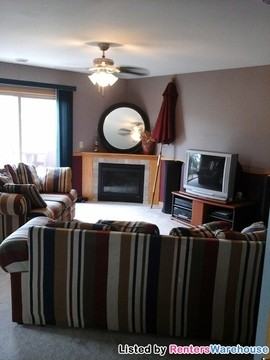 W1680 Meadow Ln - Photo 2 of 9