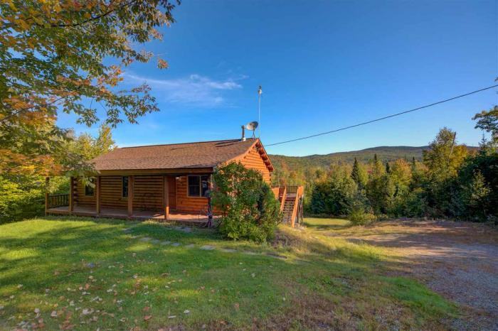 385 Bradley Hill Road - Photo 2 of 29