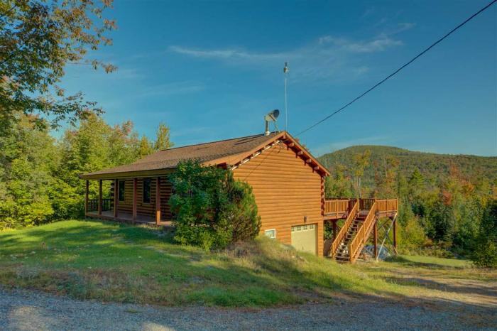 385 Bradley Hill Road - Photo 3 of 29