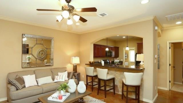 3326 Wakewell Ct - Photo 2 of 14