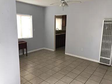 1929 1/2 1/2 Hancock St - Photo 2 of 7