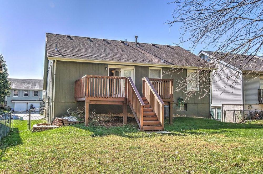 1816 Nw 63rd Ter - Photo 2 of 18