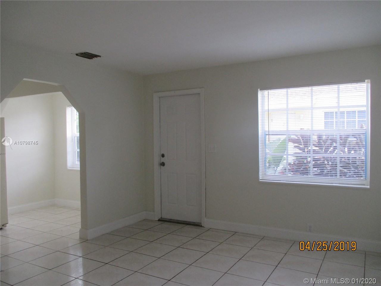 2325 Madison Street #2 - Photo 3 of 10