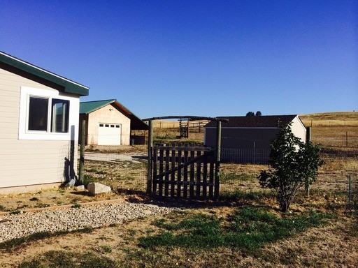 1044 Banks Lowman Rd - Photo 2 of 3