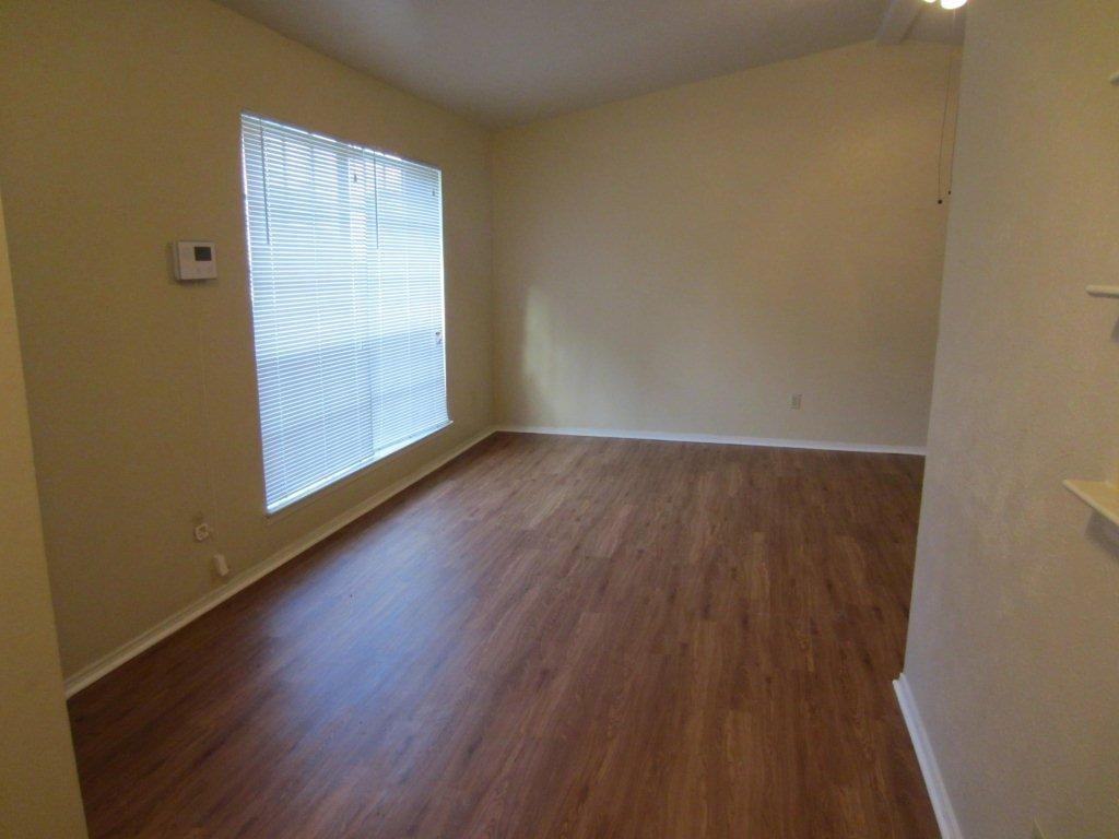 411 Gulledge Lane - Photo 2 of 12
