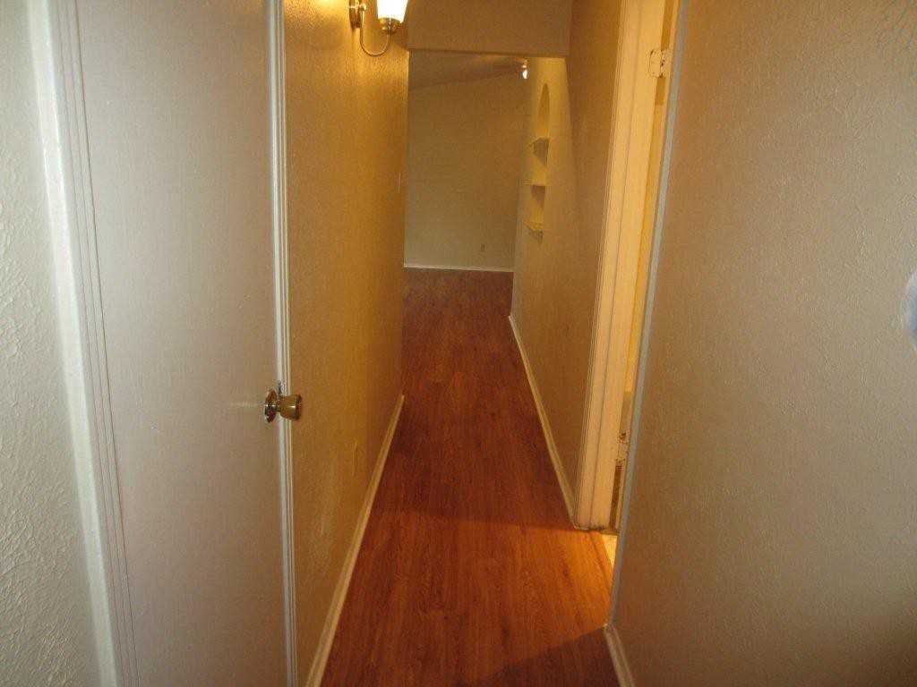 411 Gulledge Lane - Photo 3 of 12