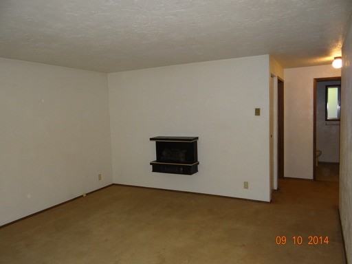 5597 E St - Photo 3 of 8