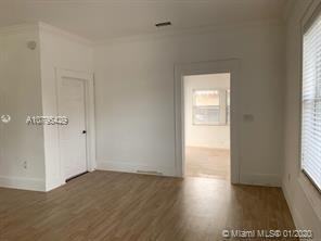 4711 North Miami Avenue - Photo 3 of 6