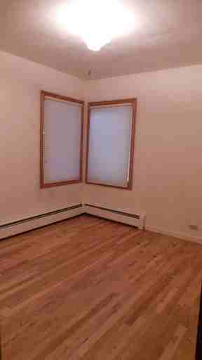 16965 Eurich Rd - Photo 3 of 7