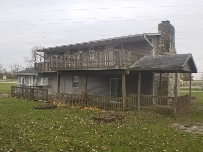 6413 Wheeling Avenue - Photo 2 of 17