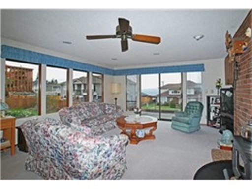 4626 Greeley St - Photo 3 of 10