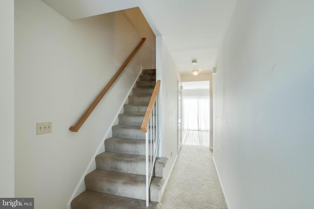 6197 Trident Ln - Photo 2 of 15