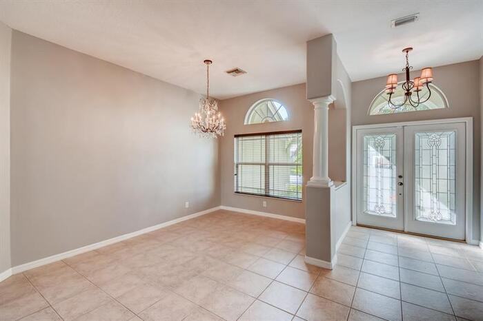 23225 Gracewood Circle - Photo 2 of 17