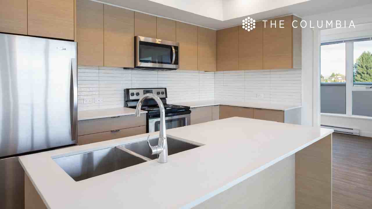 268 West King Edward Avenue, Vancouver, BC V5Y 2J2 Studio Apartment