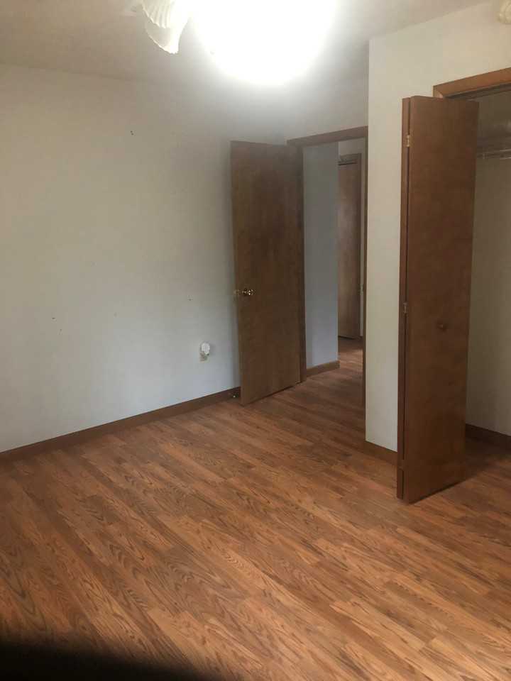 165 Sandy Beach Ln - Photo 3 of 21