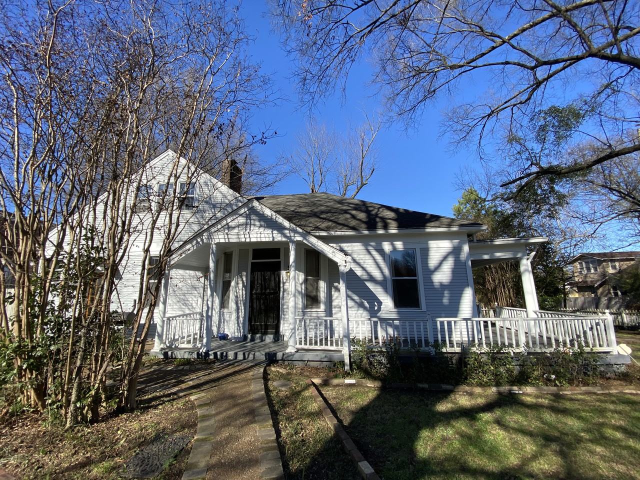 195 S Rembert St - Photo 3 of 25