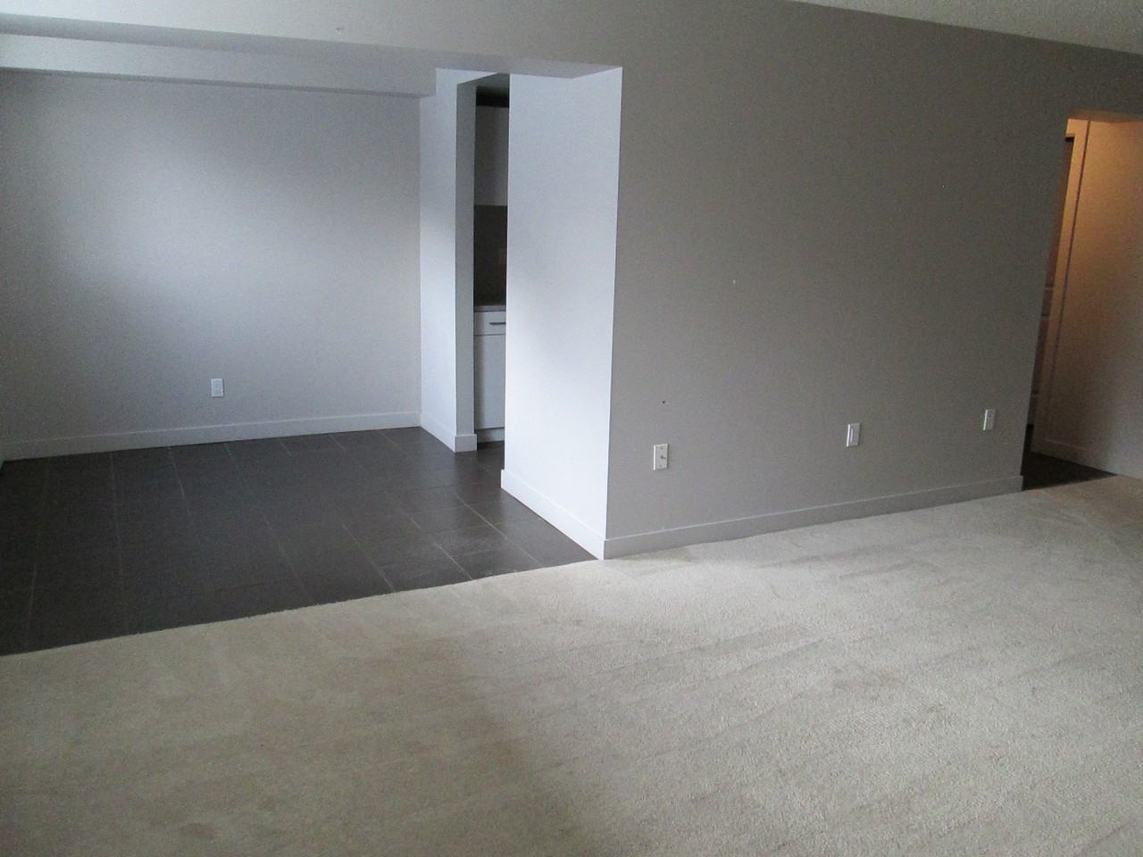 1619 Scenic Heights S - Photo 3 of 18