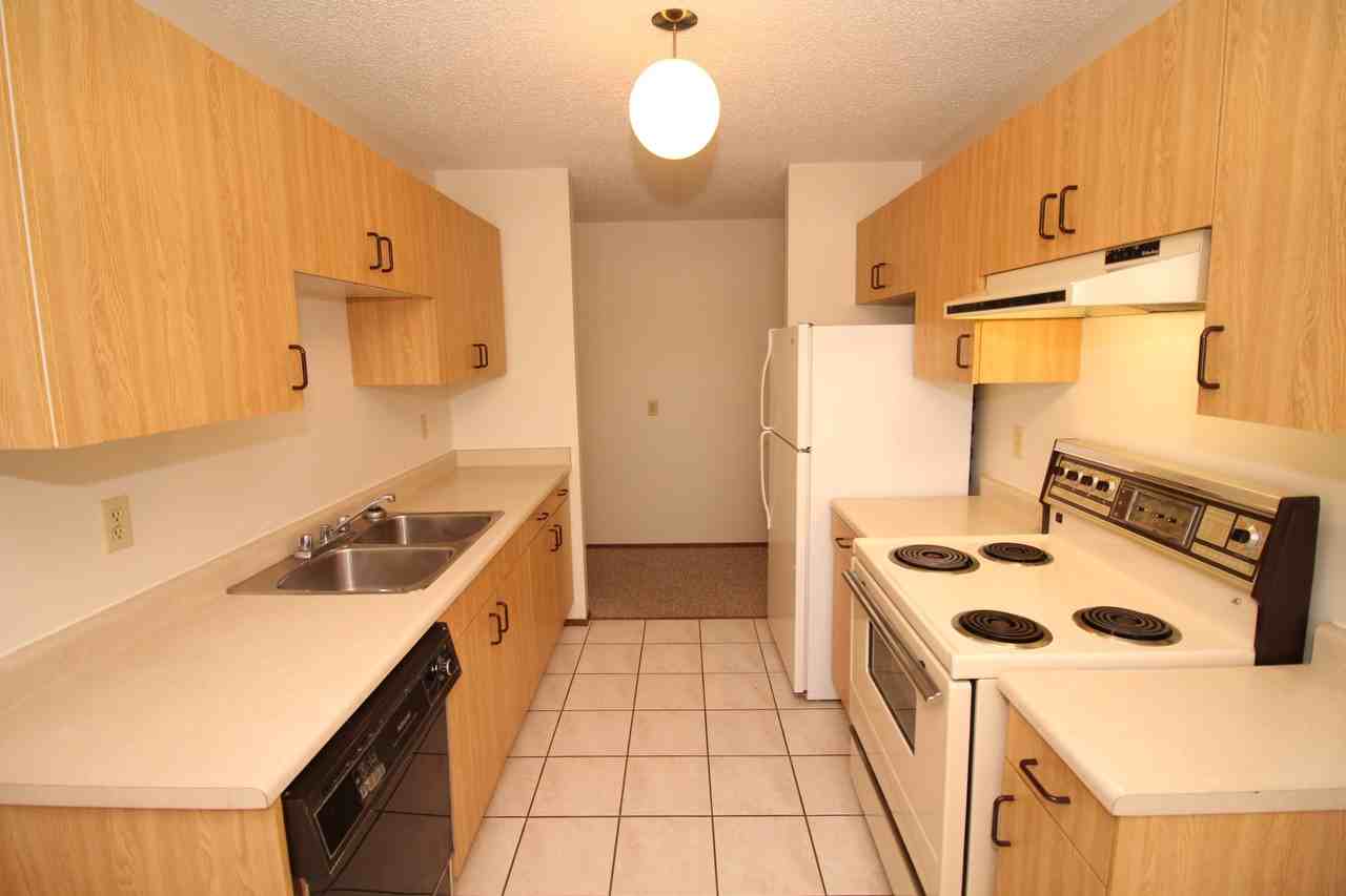 85 Uplands Manor - Photo 2 of 9