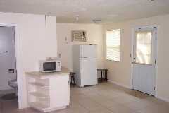 6923 Holiday Rd N - Photo 2 of 4